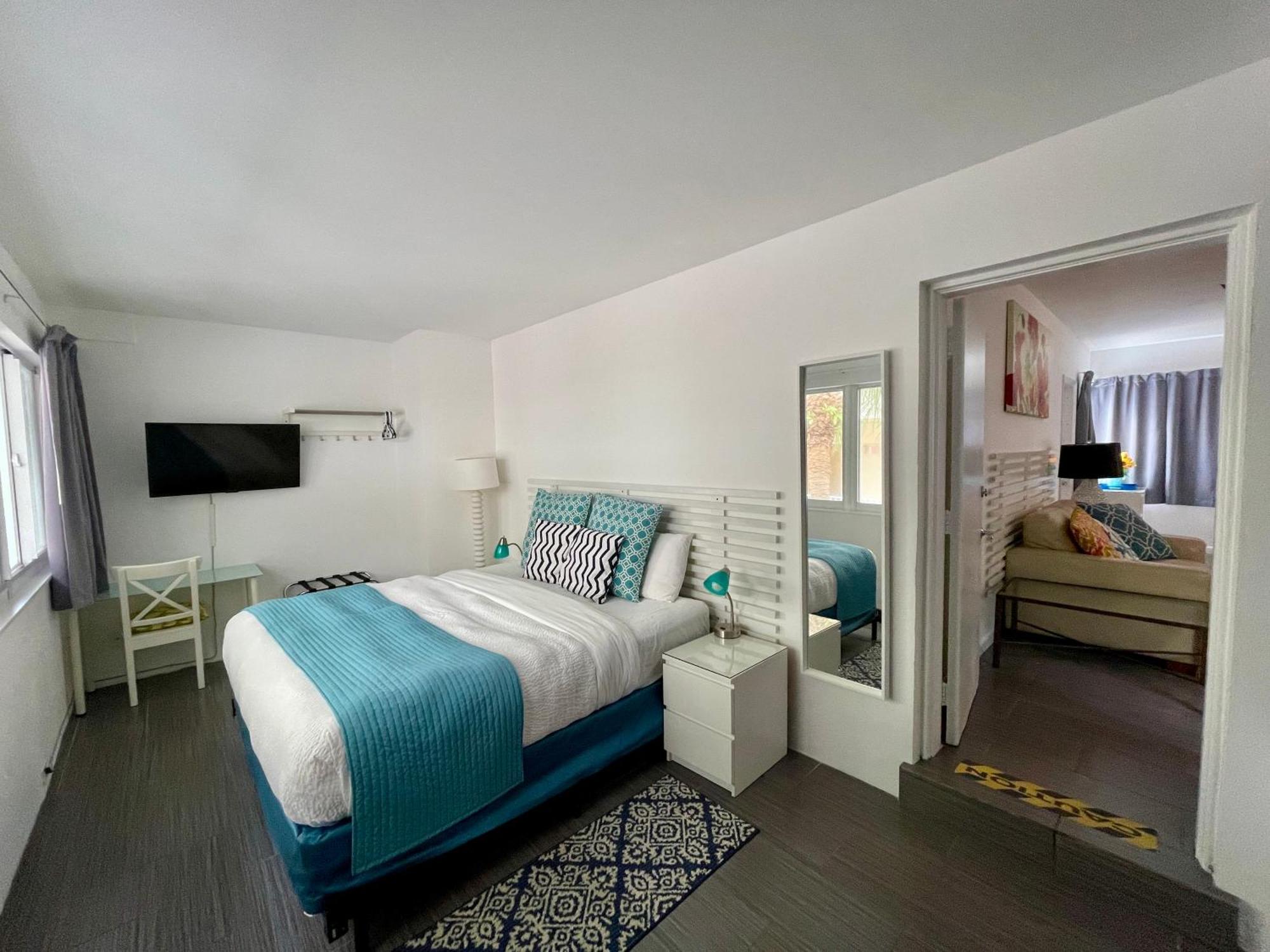 Large Double Room